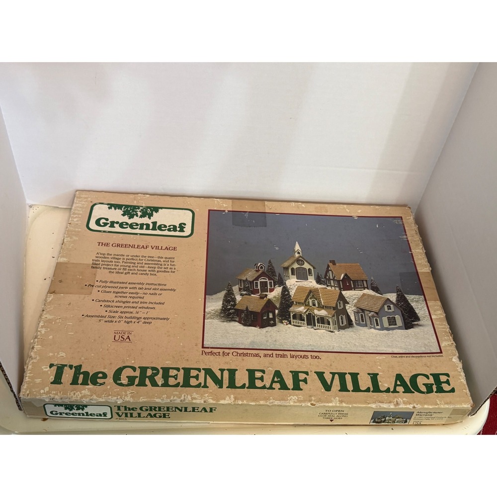 Vintage 1983 Greenleaf Village Wooden Model Kit 6 Buildings Christmas